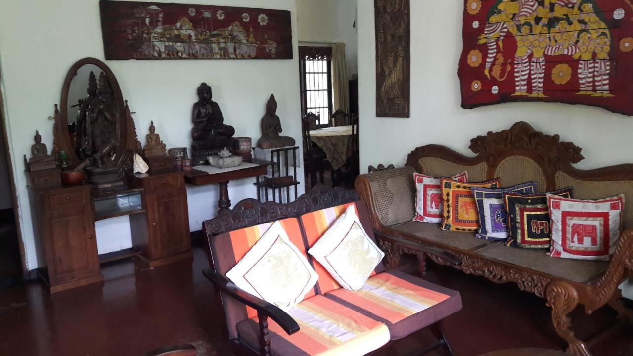 Traditional Kandyan House Екстериор снимка